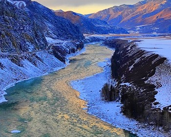 Ильгуменсикй порог, скала Белый Бом, Алтайский марс и Гейзерное озеро