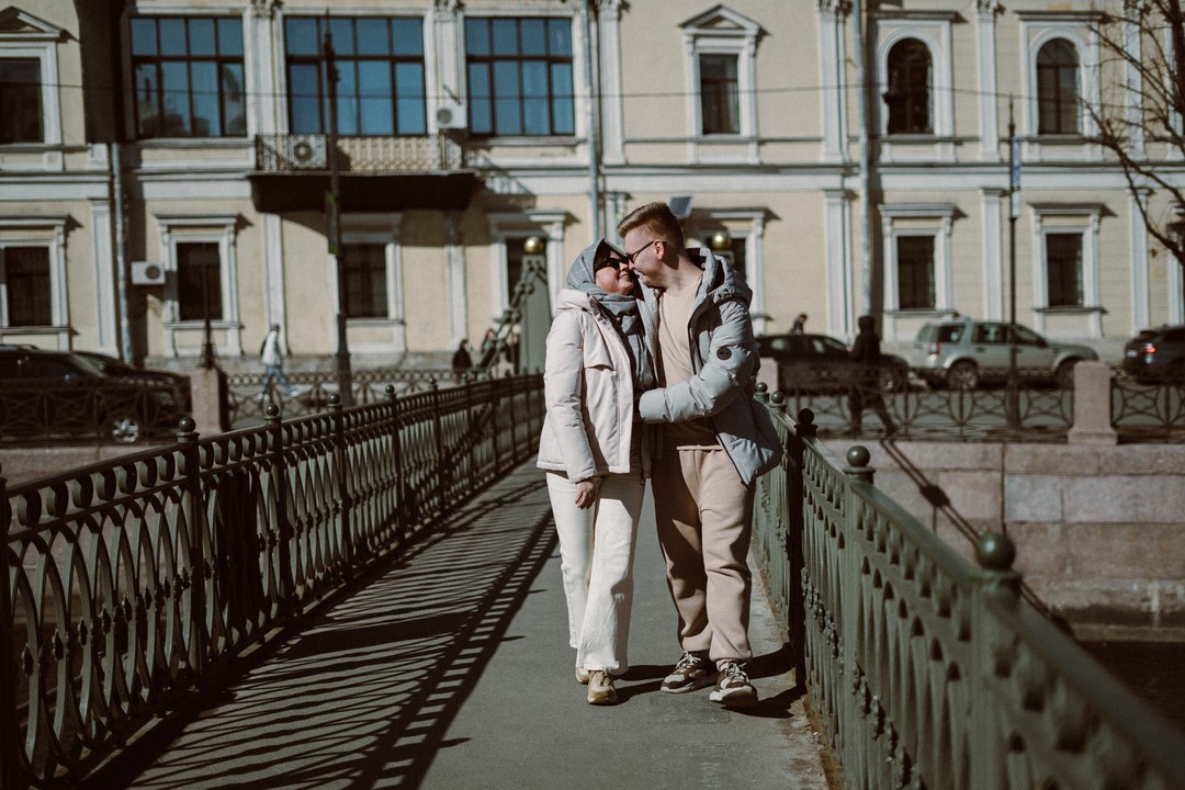 Фотосессия на питерских улочках и крыше (Жанна)