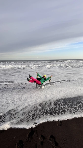 Были с мамой на экскурсии на Халактырский пляж + Мишенная сопка смотровая. Это потрясающе! С Валентином