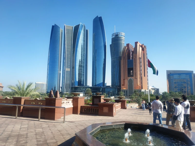 Азам, спасибо большое за отлично проведённое время на экскурсии. Очень интересно рассказывает, на все вопросы отвечает