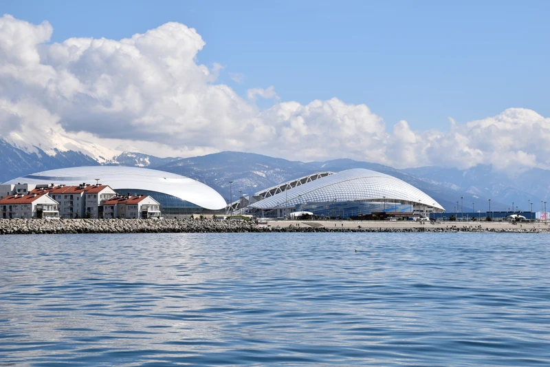 Виды Из Адлера — на морскую прогулку на катере вдоль побережья Сириуса