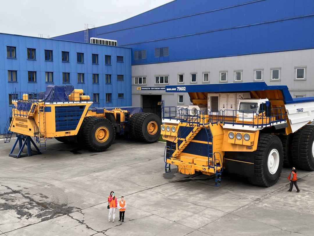 Групповой тур на легендарный завод БелАЗ из Минска (Нина)