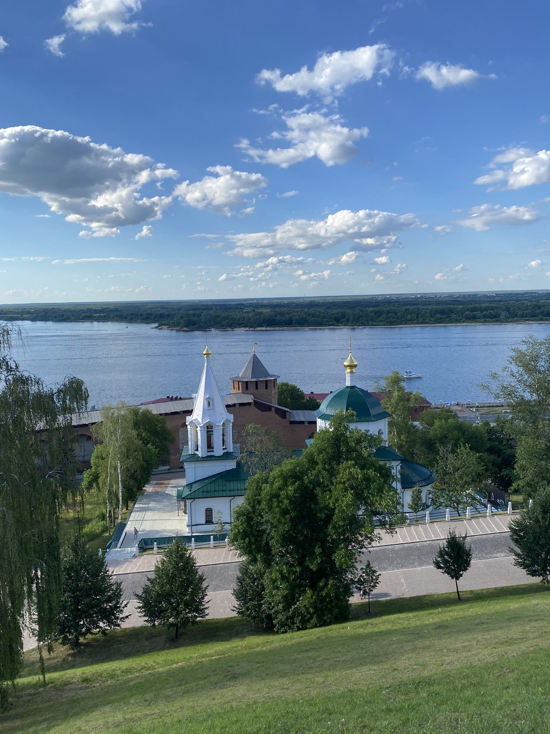 Нижегородский кремль: от истории к мифологии и обратно (Виктория)