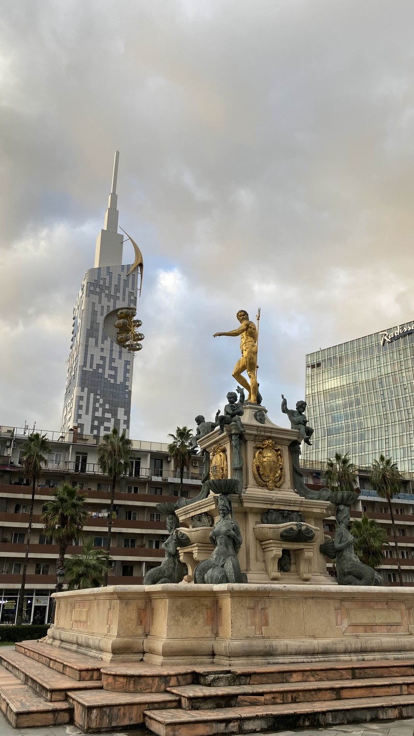 Многоликий Батуми (Елена)