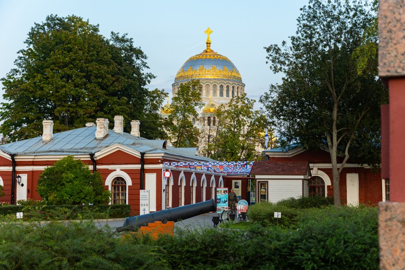 Кронштадт и форты: поездка из Петербурга + прогулка на теплоходе