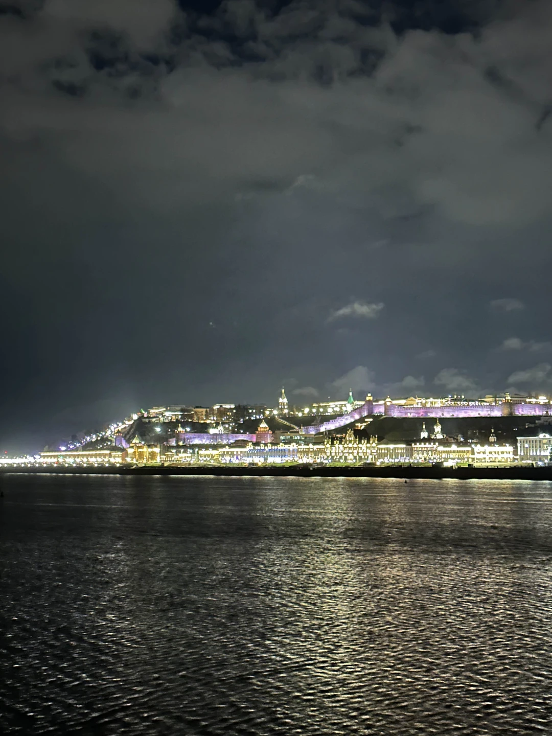 Отличный опытный отзывчивый экскурсовод! Советую!!!