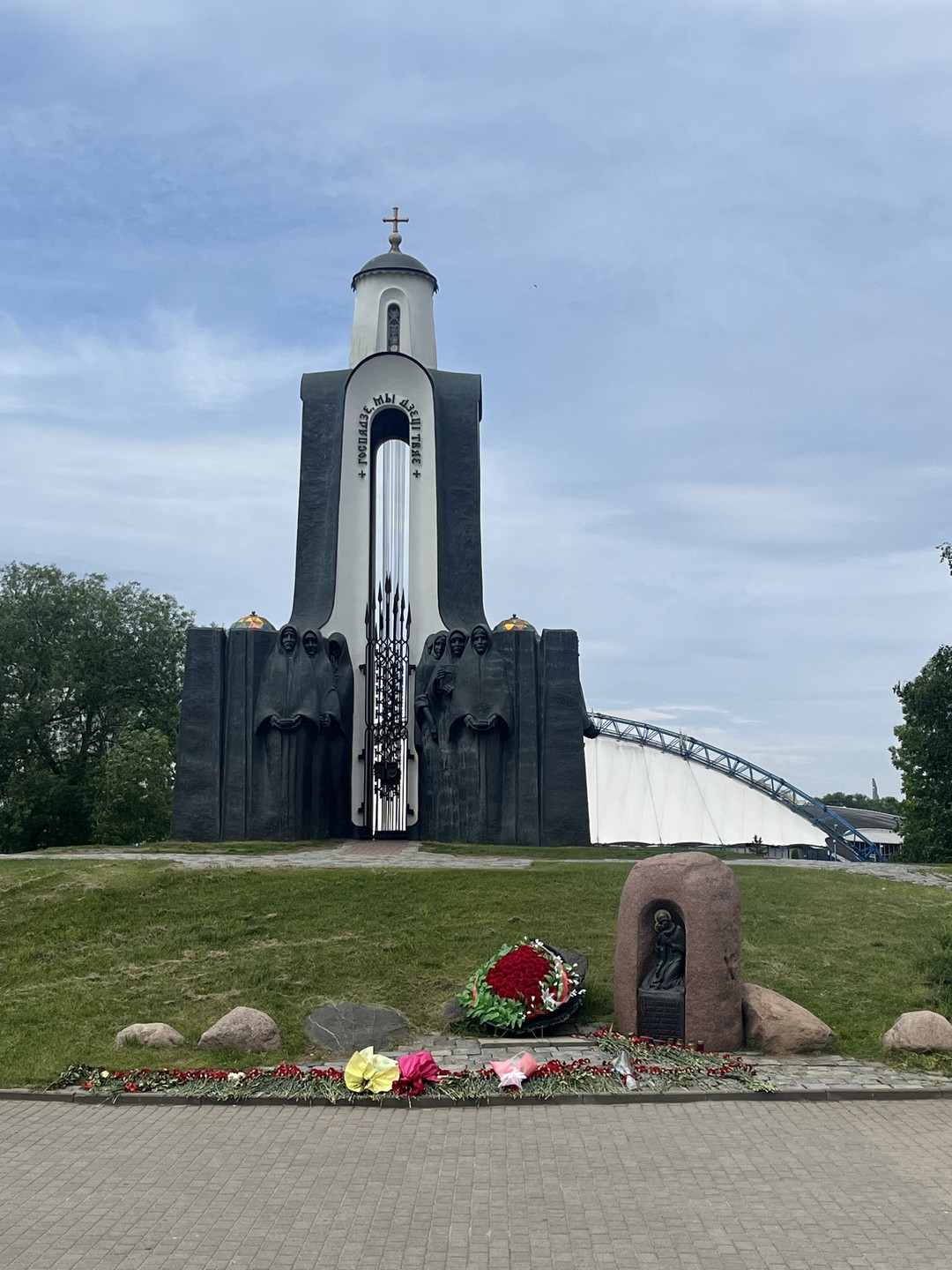 По Минску - на электромобиле с панорамной крышей (Елена)