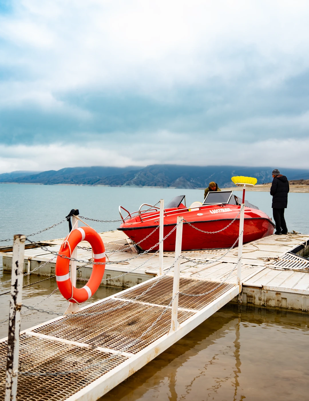 Все понравилось! Кто думает, стоит ли ехать зимой, я считаю, что все безопасно и очень красиво