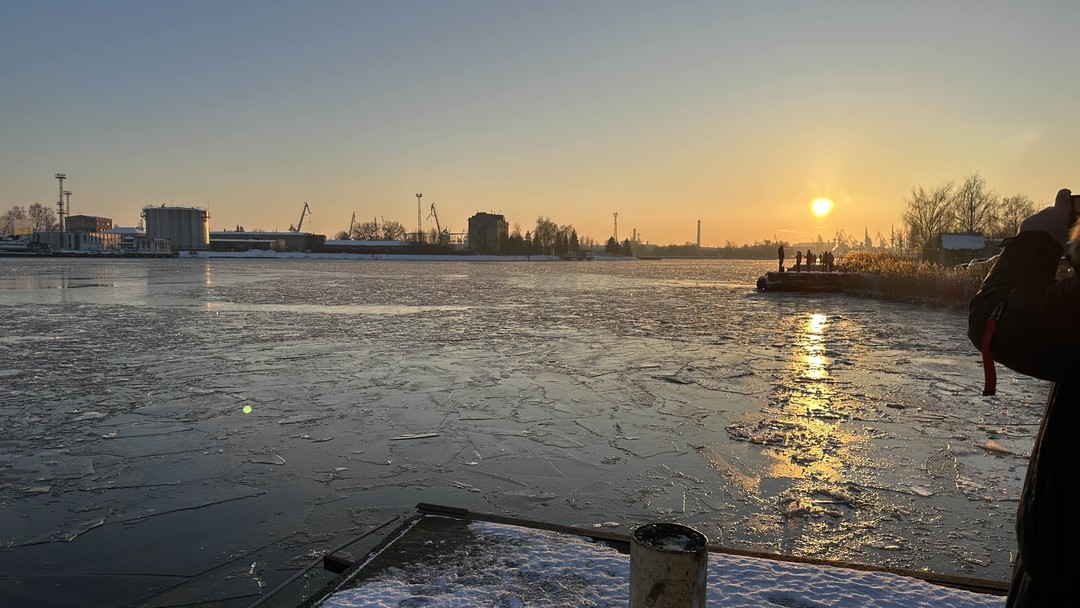 Замечательная экскурсия, да еще и с комфортом. Гид Ксения очень приветливая, улыбчивая, интересный рассказчик. В непринужденной
