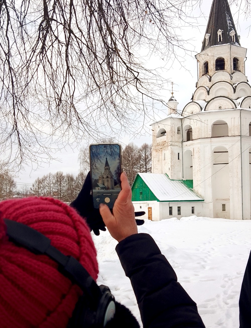 Фото 3 - Экскурсия: "«Иван Грозный. Истории любви»: иммерсивная прогулка по Александровой слободе"