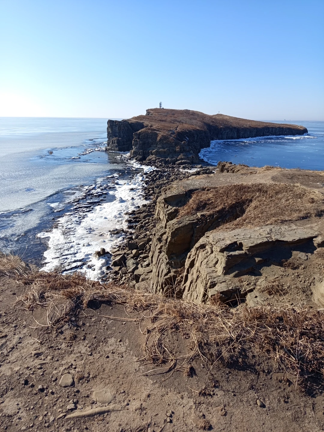 Очень красивый живописный маршрут, сделали много красивых фото, узнали что-то новое про Владивосток и Русский остров