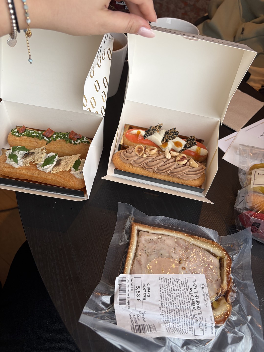 Супер интересная прогулка по городу и самым его вкусным местам. Мы за эту экскурсию сделали много