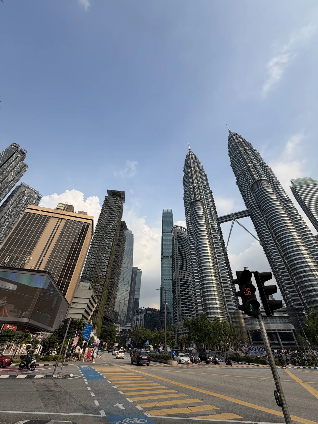 Хочу выразить благодарность Татьяне за организацию экскурсии по Куала Лумпур. Мы были с детьми разного возраста