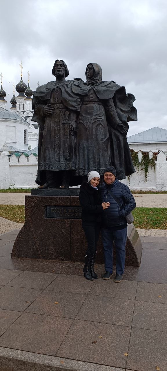 Мы в Муроме были в первый раз. Но Михаил смог так интересно рассказать об истории города,