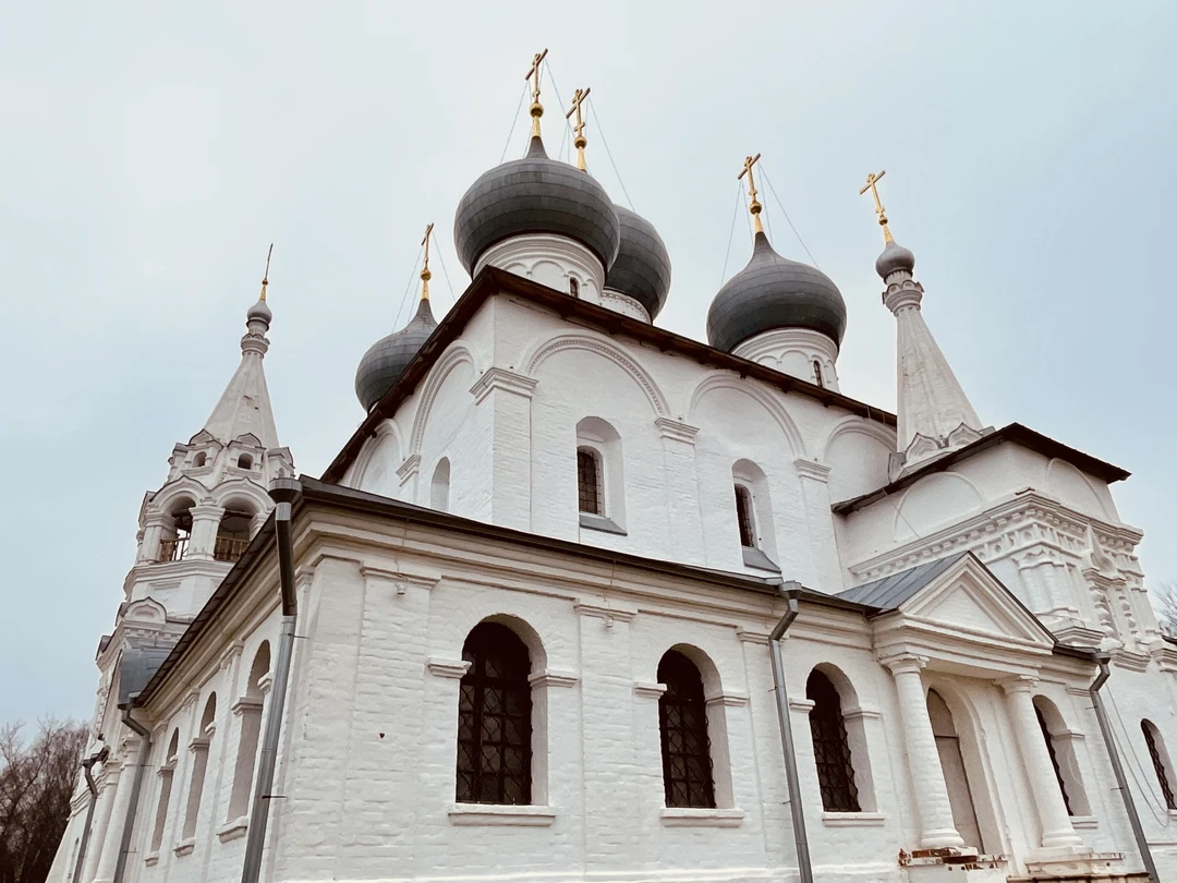 Очень интересная экскурсия! Анна с большой душой и любовью рассказывала о своем городе, много интересной информации