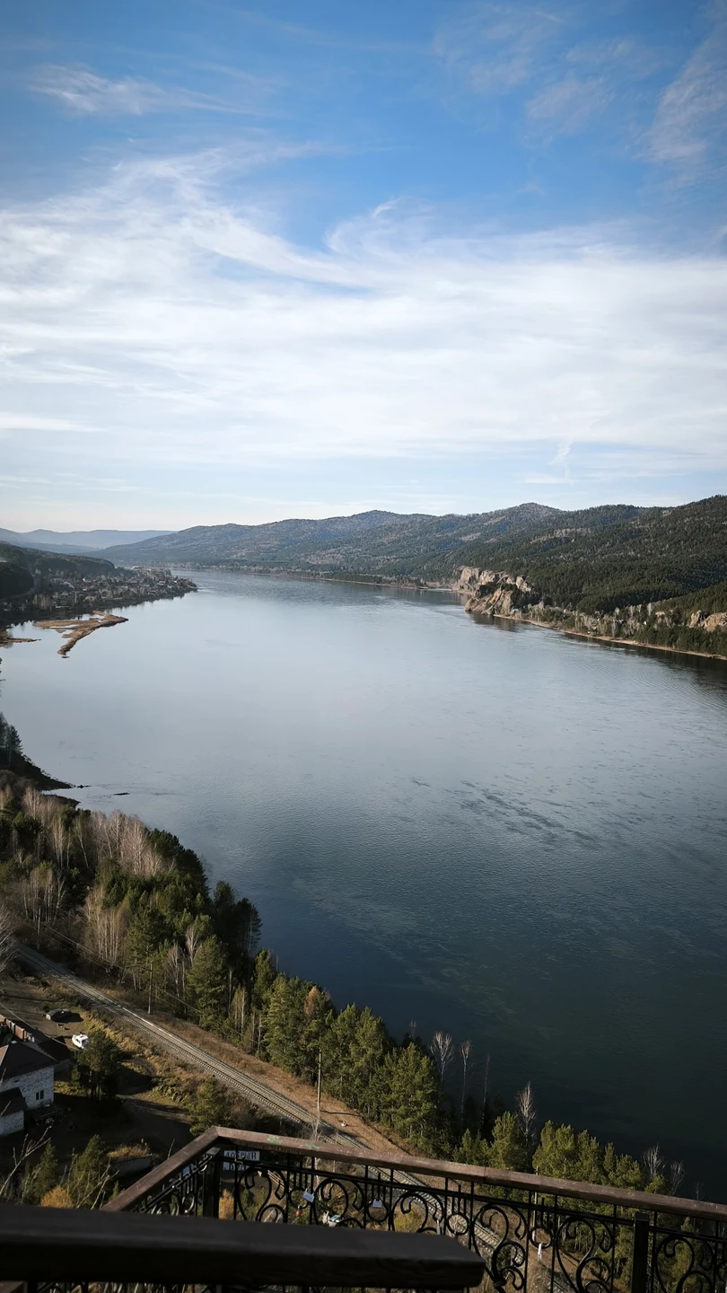 Экскурсия прошла отлично. Игорю огромное спасибо. Все было супер. Посетили все основные достопримечательности Красноярска. Нам очень