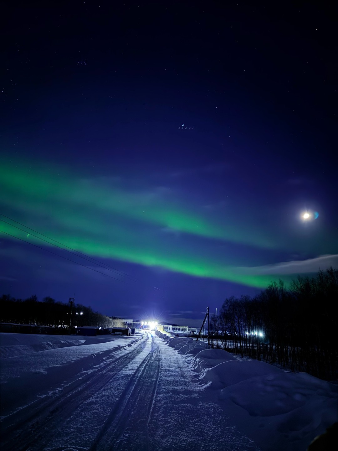 Обыкновенное чудо Арктики: на поиски северного сияния в мини-группе (Ирина)