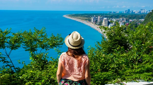 Отдых в&nbsp;Грузии на&nbsp;море: где остановиться и&nbsp;что&nbsp;посмотреть