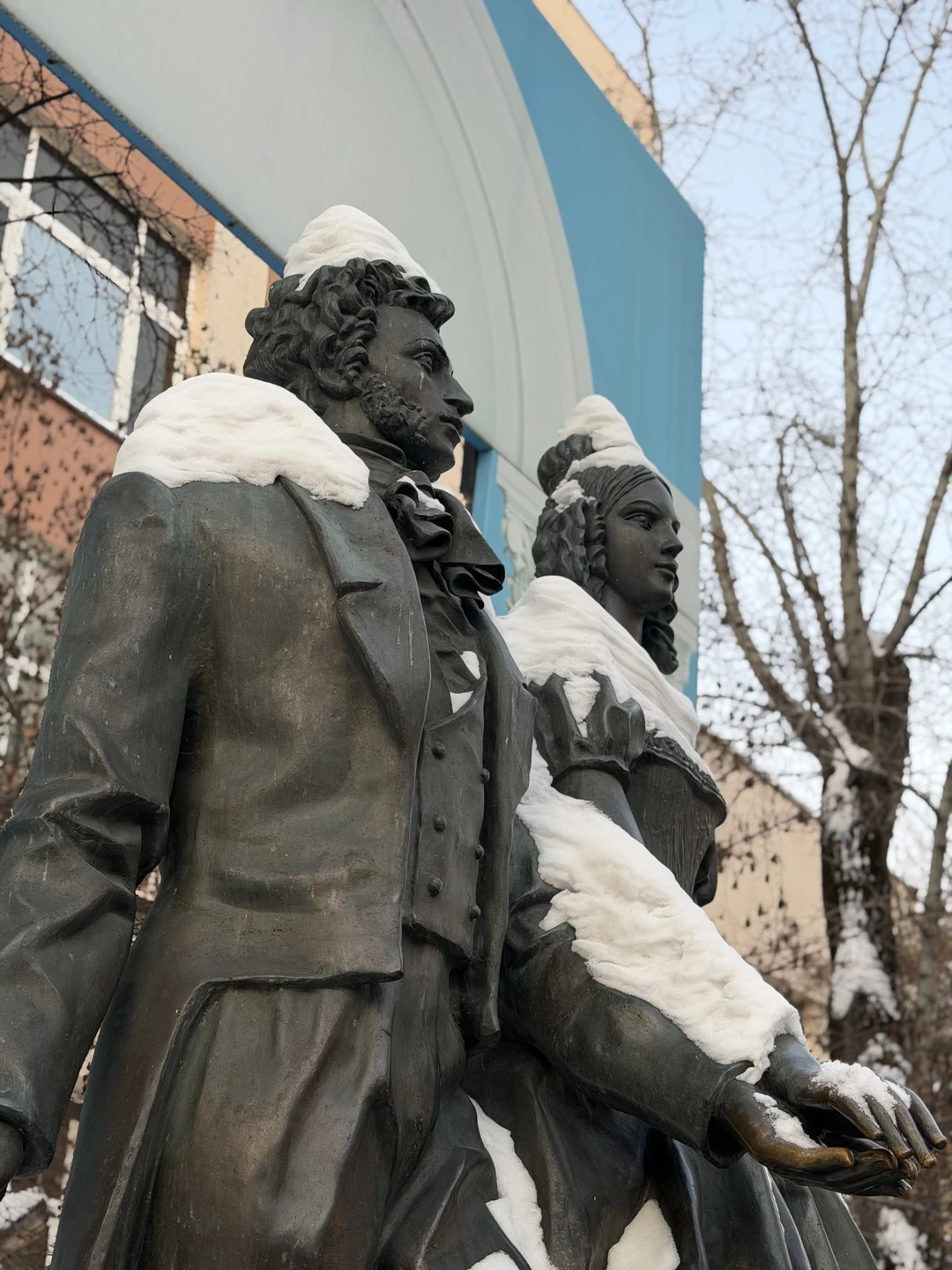 Экскурсия по Красному маршруту (Смоленская-Арбат-Гоголевский бульвар-Храм Христа Спасителя) очень понравилась. Интересные и редкие факты, очень живо