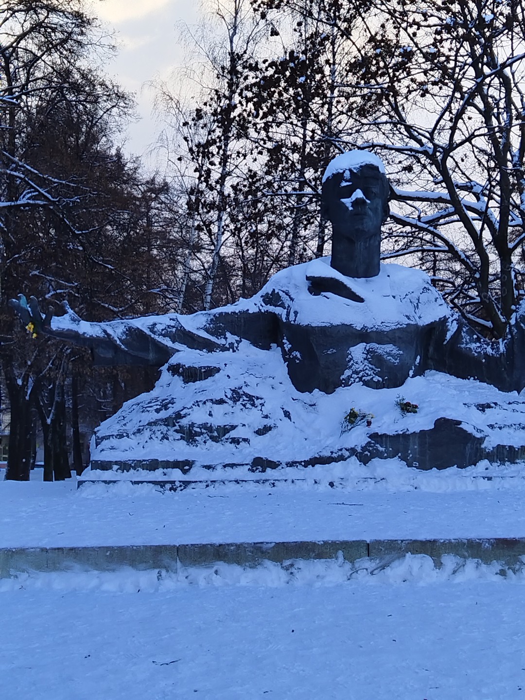 Все было хорошо интересно, но не много не хватило исторической информации