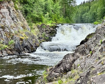 Марциальные воды, скала Сампо, вулкан Гирвас, водопад Кивач