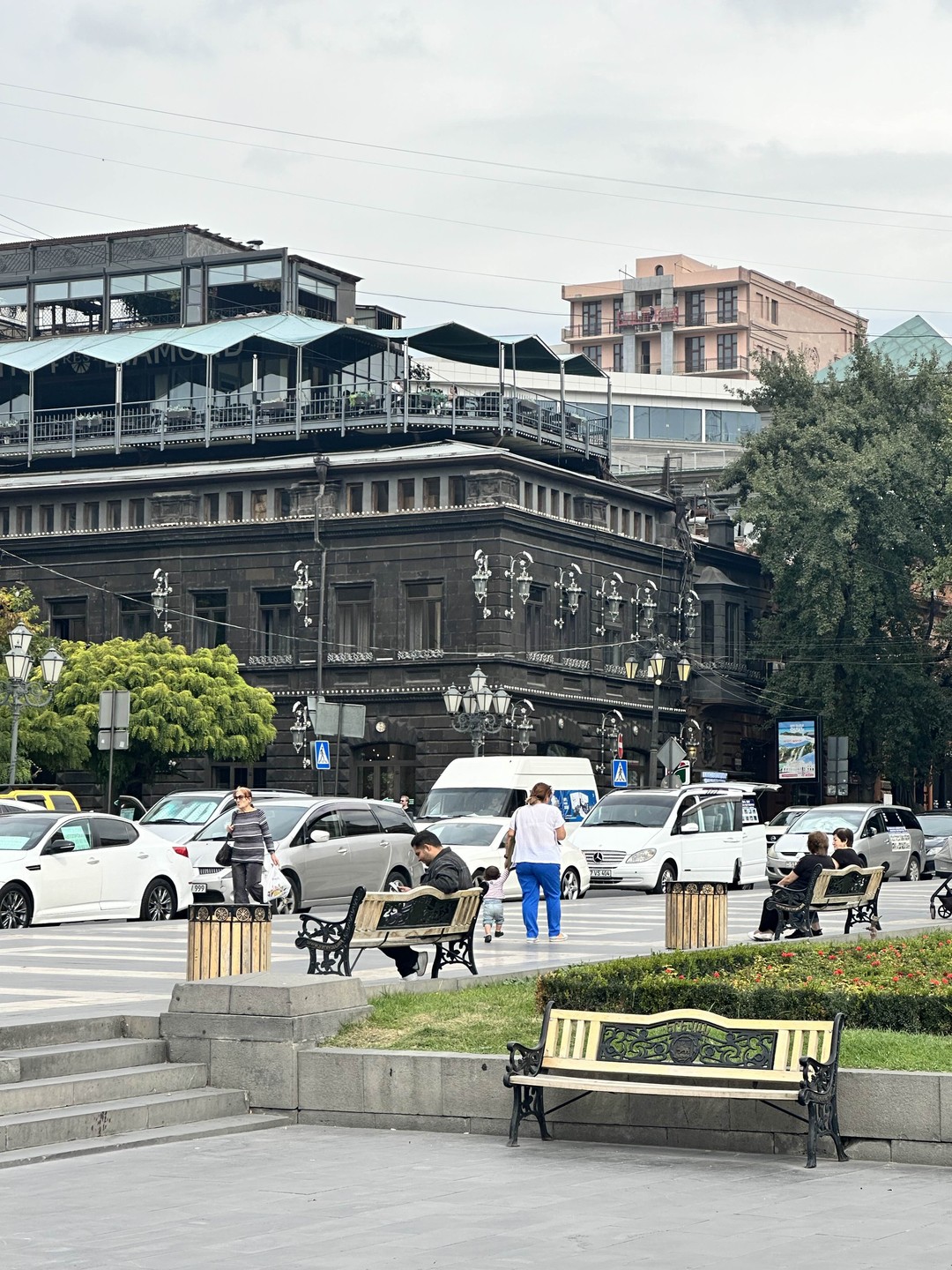 Я была первым и единственным посетителем экскурсии у Давида 27.09.24. Об этом узнала в конце, и