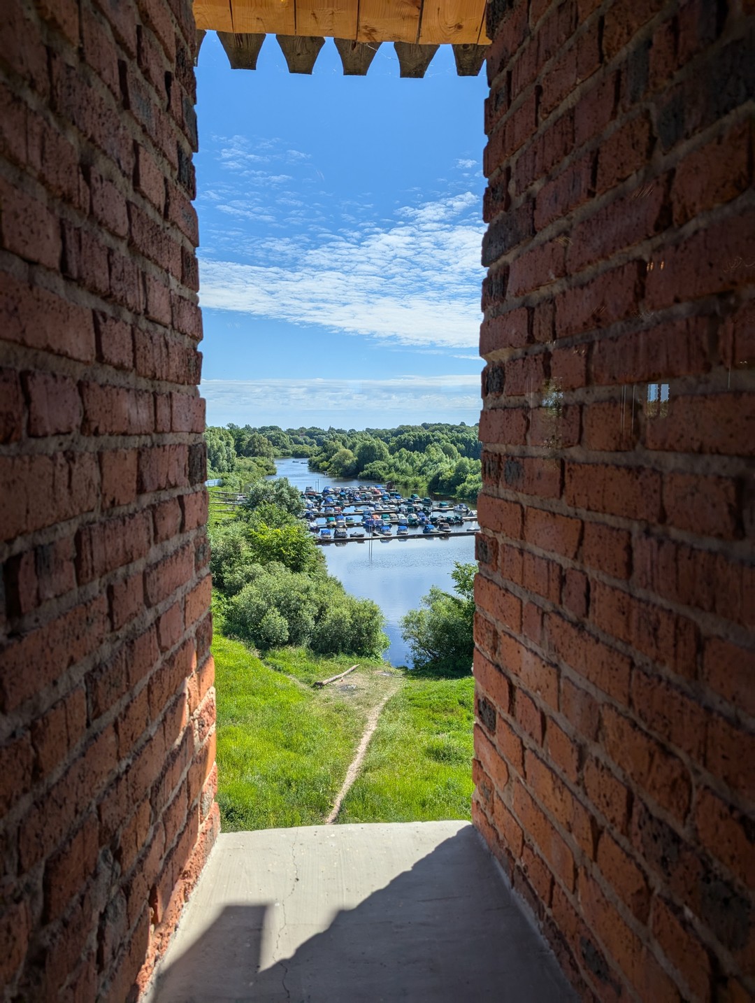 Экскурсия была адаптирована под наши запросы - преимущественно природные либо свободного посещения достопримечательности, а также наличие