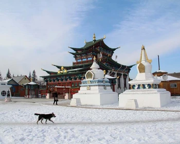 Иволгинский дацан, знакомство с Улан-Удэ, переезд в Горячинск