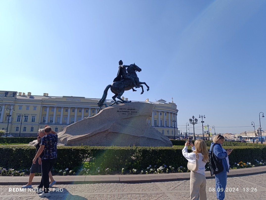 Золотой треугольник Петербурга: пешая обзорная экскурсия (Светлана)