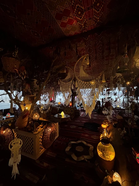 Замечательная прогулка с гидом Екатериной! Красивая локация, успели застать как светлое время суток, так и закат