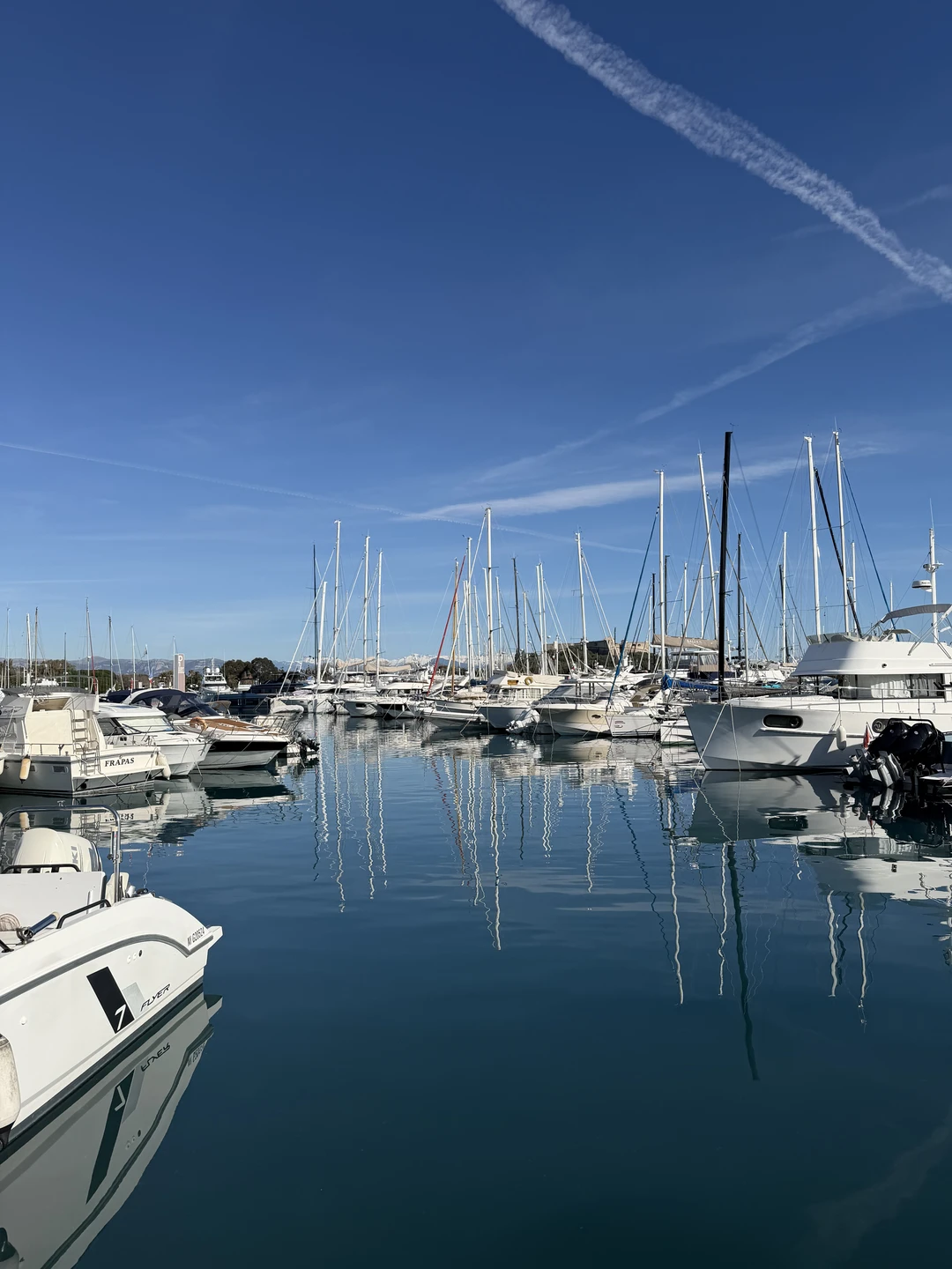 Провели с Натальей 3 часа, время пролетело незаметно, она хорошая рассказчица и гид со знаниями истории