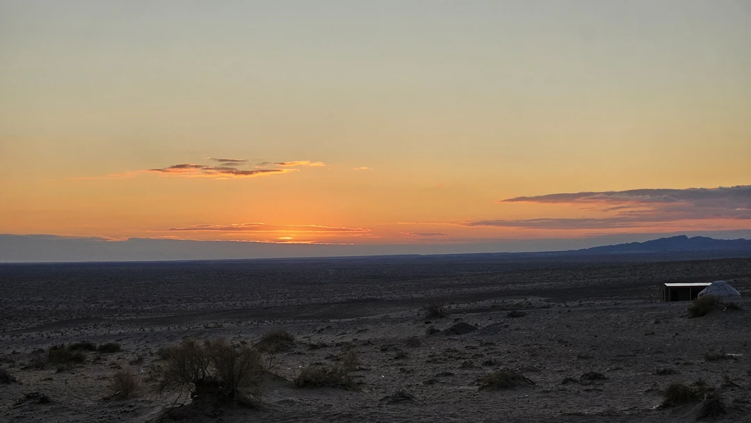 Древние крепости пустыни Кызылкум из Хивы (Vladimir)