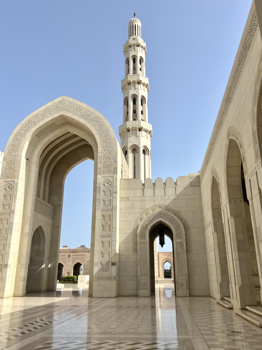 Экскурсия по Маскату с Амаль стала настоящим путешествием в мир оманской культуры и истории!