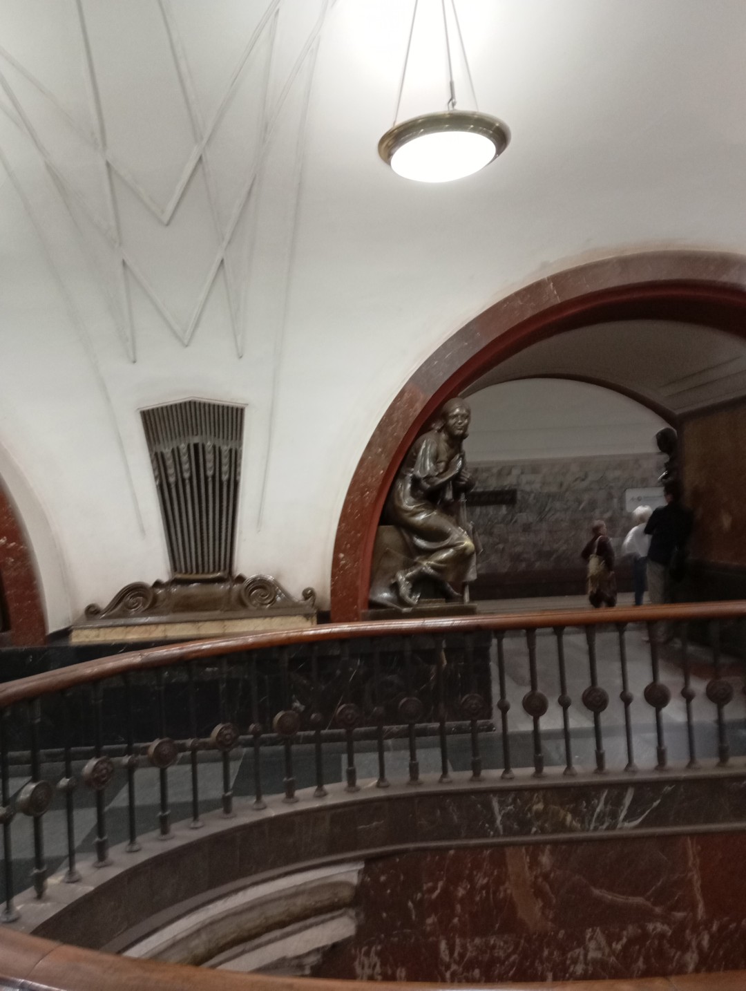 Москва: метро не сразу строилось (Антонина)