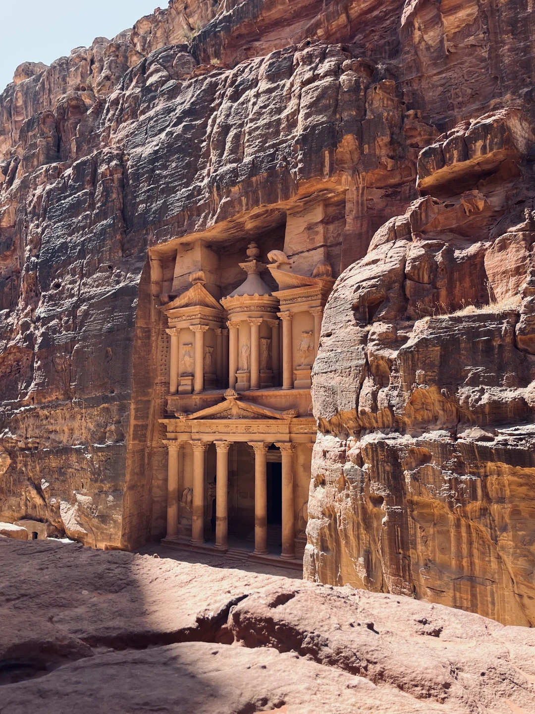 Хочу выразить благодарность организаторам за четкий и продуманный тайминг. Благодаря раннему выезду наша группа везде была