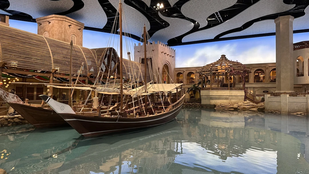 Брали на 3-х человек данную экскурсию. Экскурсию проводил гид=водитель Фируз на новом автомобиле Киа Карнивал. Забрал