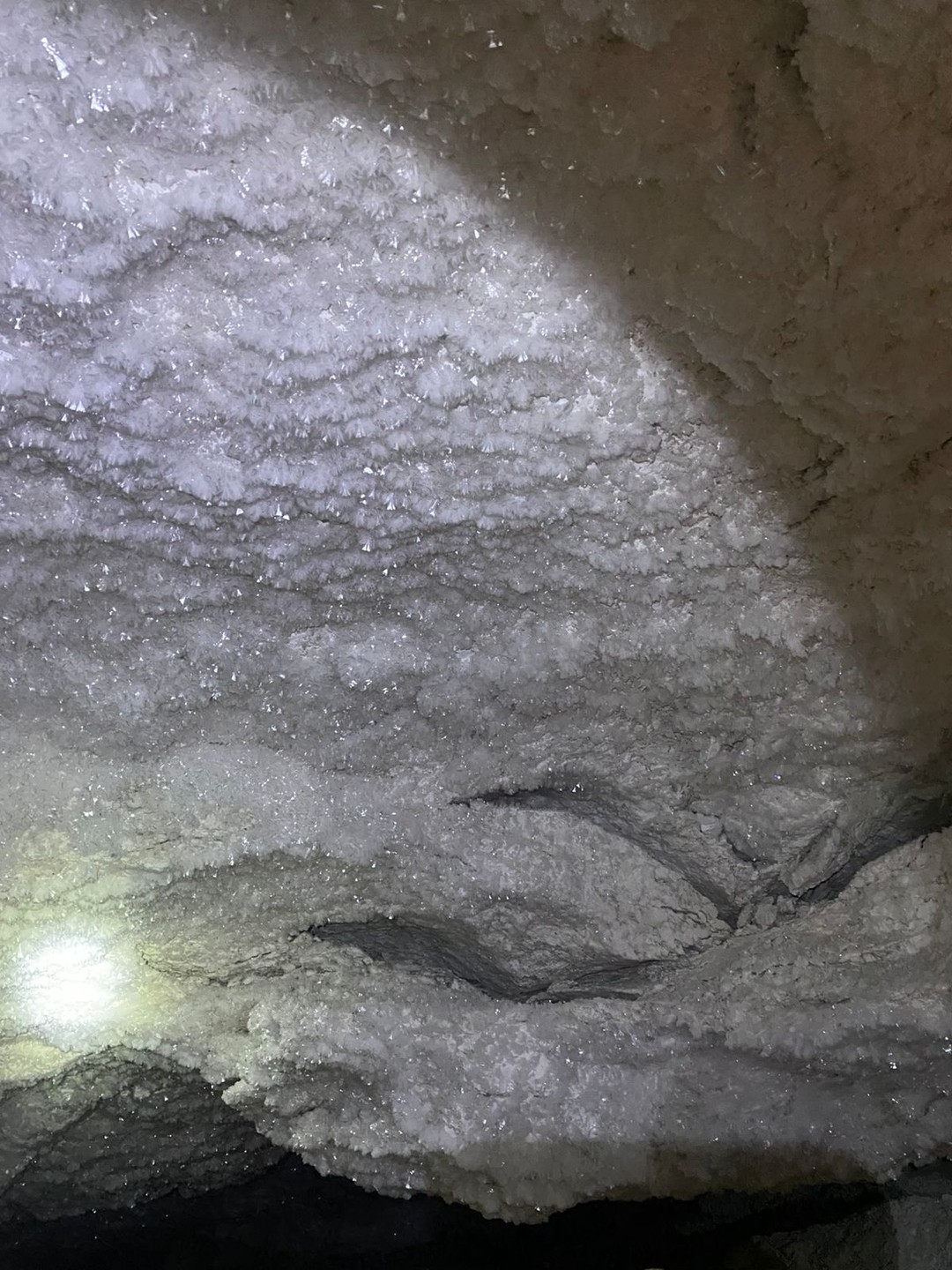 Экскурсия превосходная, отдельные благодарности водителю Александру за аккуратность вождения в таких непростых погодных условиях, а также