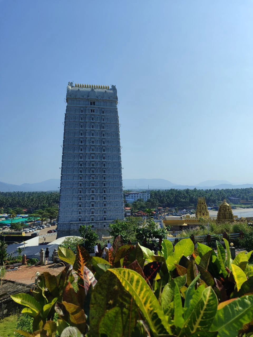 В целом, экскурсия понравилась. Дорога была достаточно легкой и на комфортабельных автомобилях. Посетили интересные и живописные