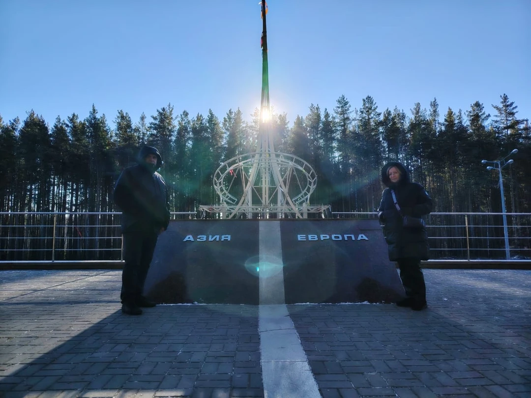 Анатолий, прекрасно знает свой город, экскурсия прошла на одном дыхании