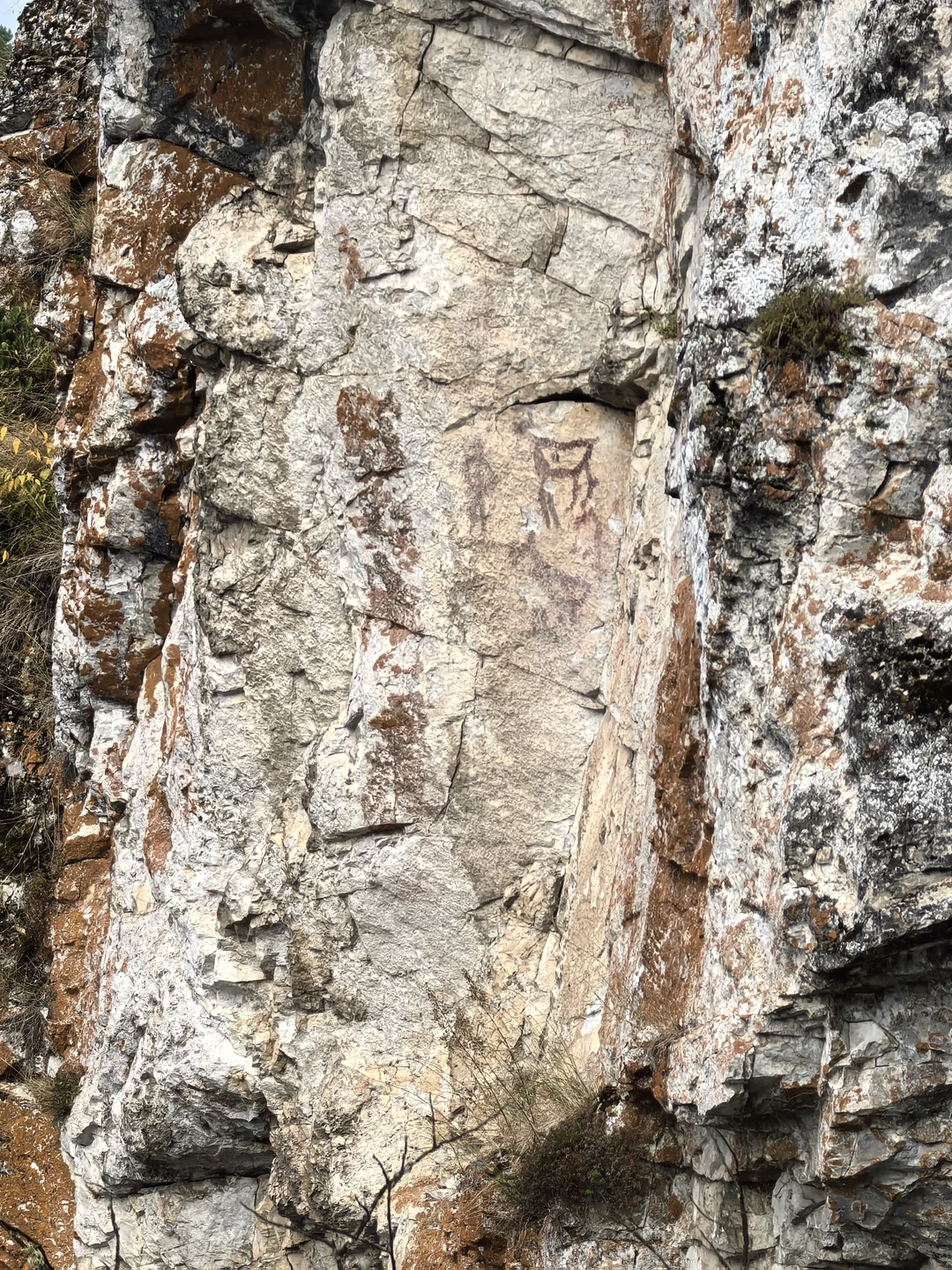 Эта экскурсия была заключительной, третьей, с Константином после его "Гранд-тур Екатеринбург: обзорная по городу, Уралмаш, Европа-Азия