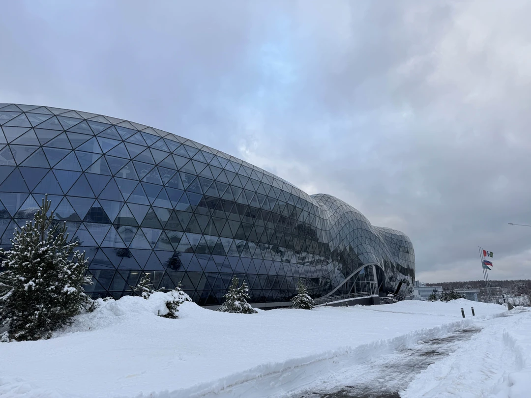 Виктор! Спасибо Вам за увлекательное насыщенное путешествие! Очень приятно слушать человека, влюбленного в свой город и