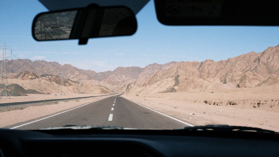 Спасибо Валиду за прекрасную возможность увидеть Дахаб и попробовать себя в рыбалке! Очень красивое место, комфортная