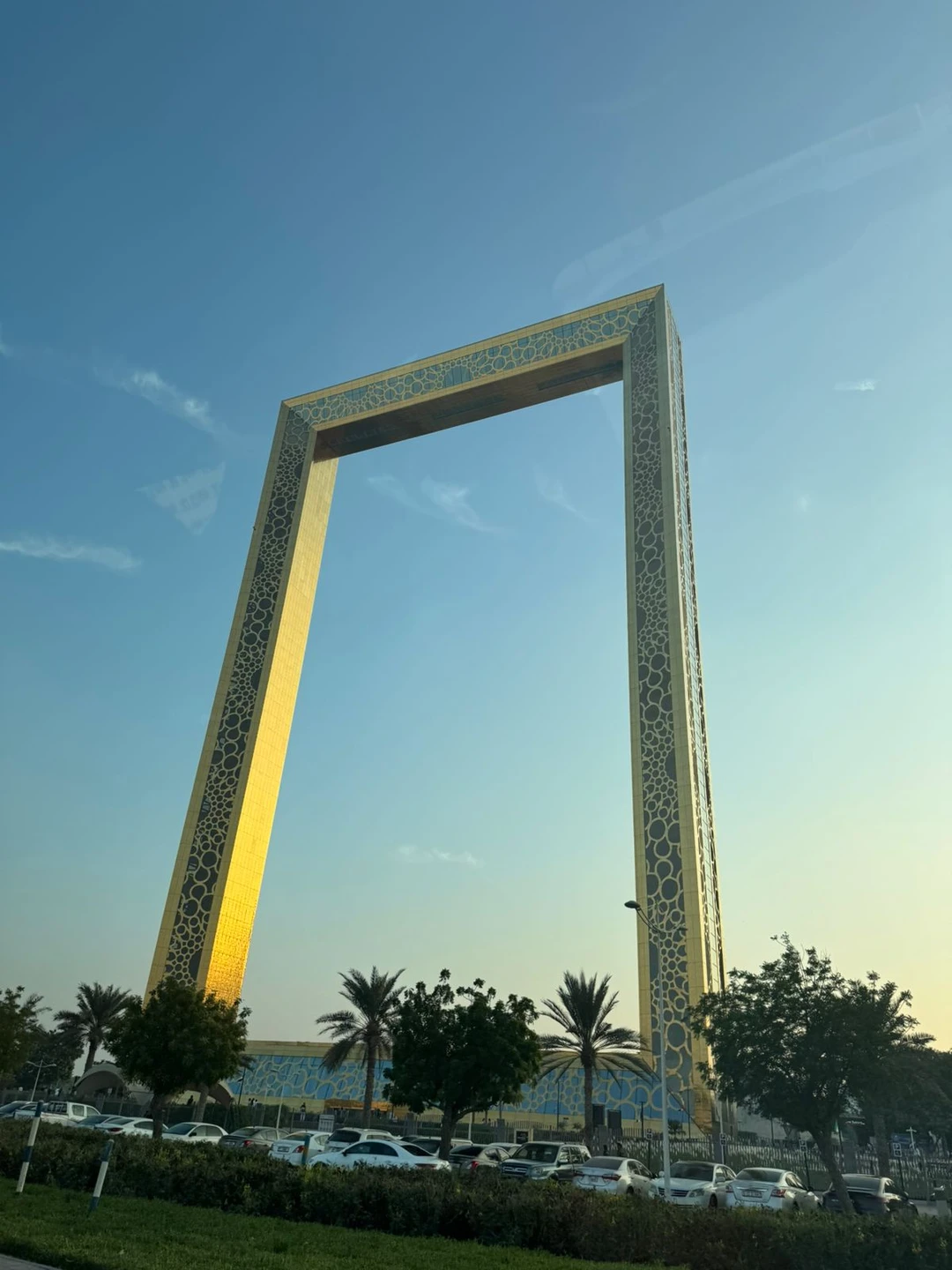 Прекрасная поездка с разносторонним гидом Сергеем! Все наши предпочтения по маршруту были соблюдены, посетили именно те