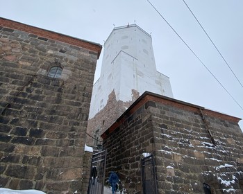 Выборгский замок, выпечка кренделя и рождественская программа в усадьбе