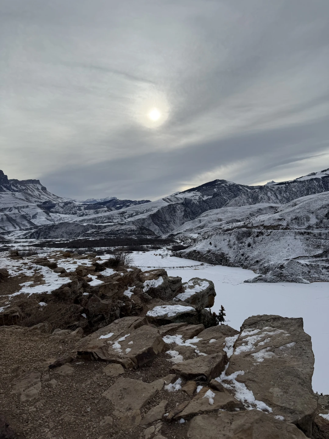Побывали на данной экскурсии 22.01.2026. Нам не описать, какие виды открылись перед нами, просто дух захватывало