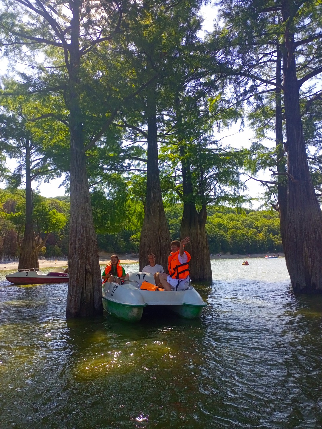 Кипарисовое озеро долины Сукко (Елена)