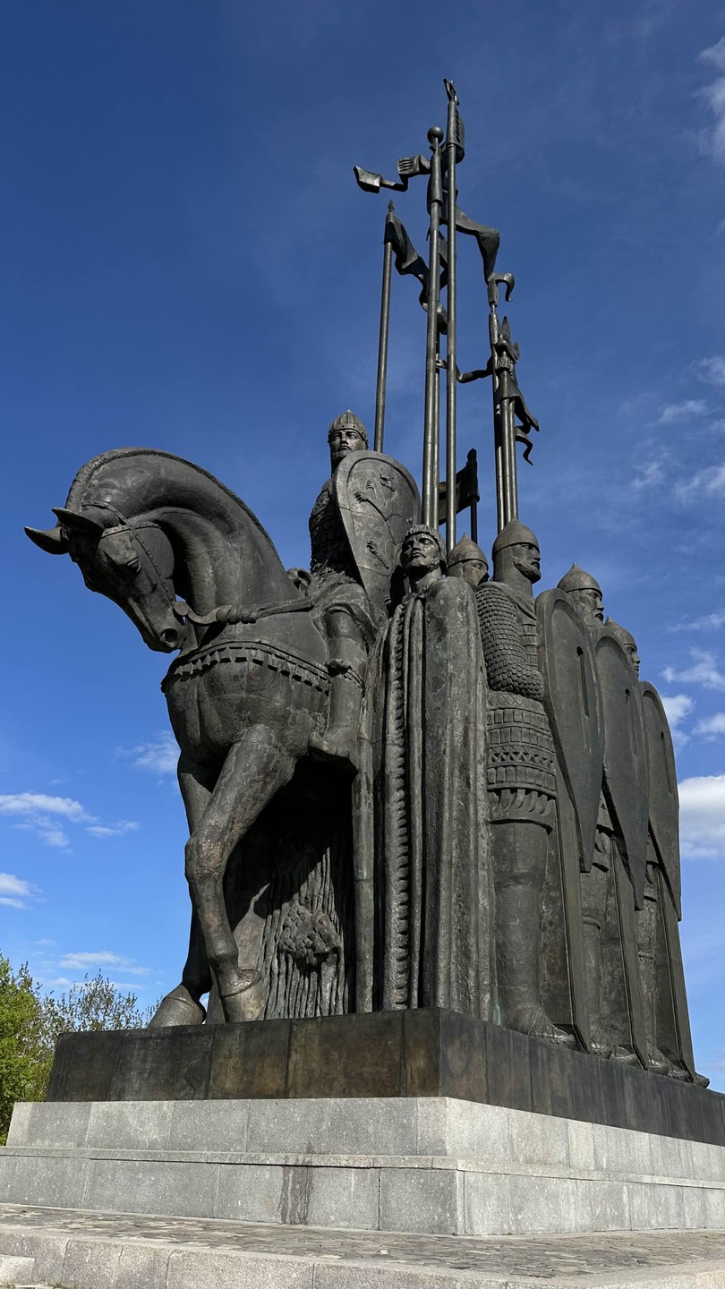 Знакомьтесь, Псков (Елизавета)