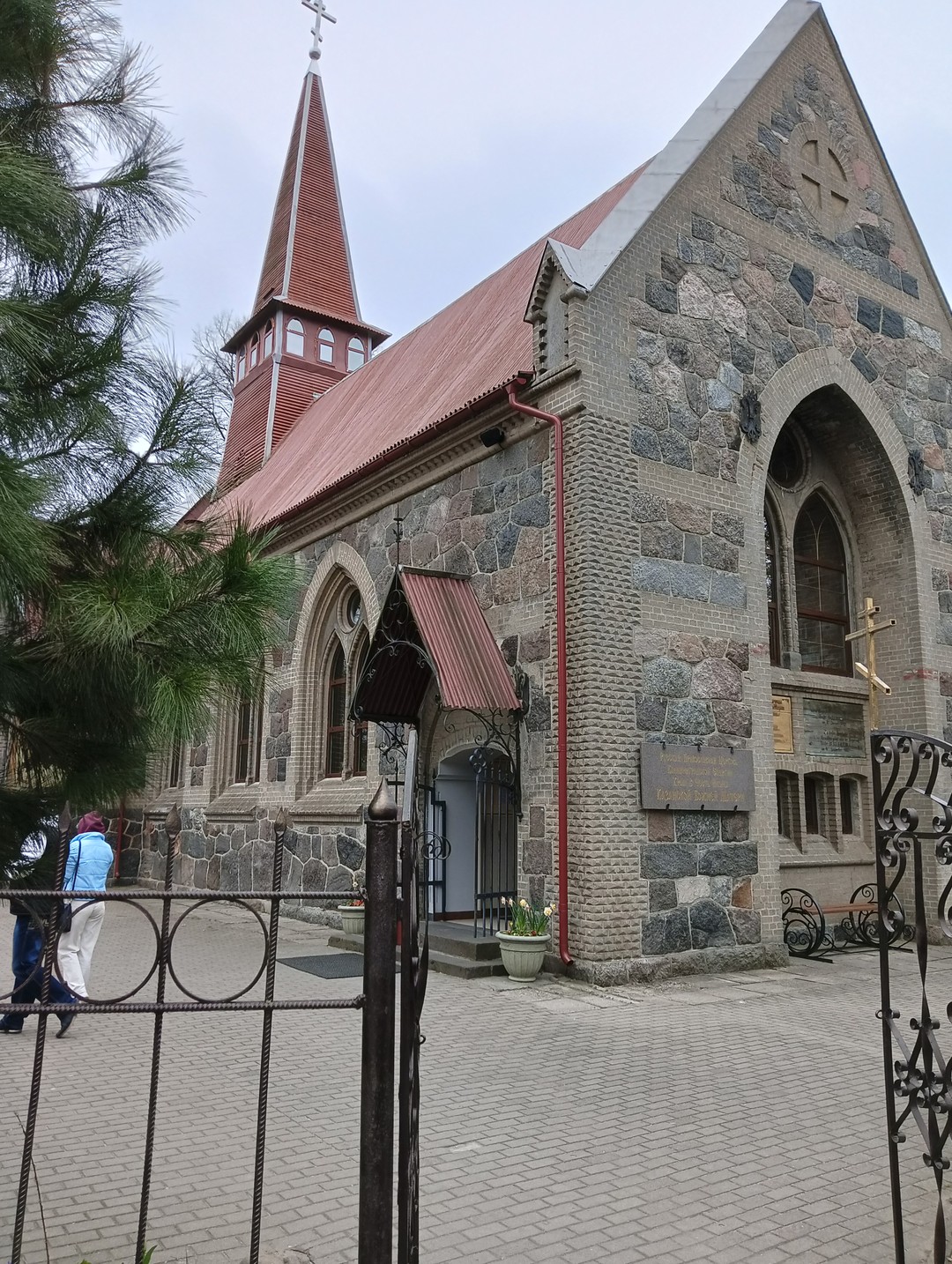 Замечательное путешествие, понравилось буквально всё, в Балтийске ещё и на катере прошли, а нашему гиду Игорю