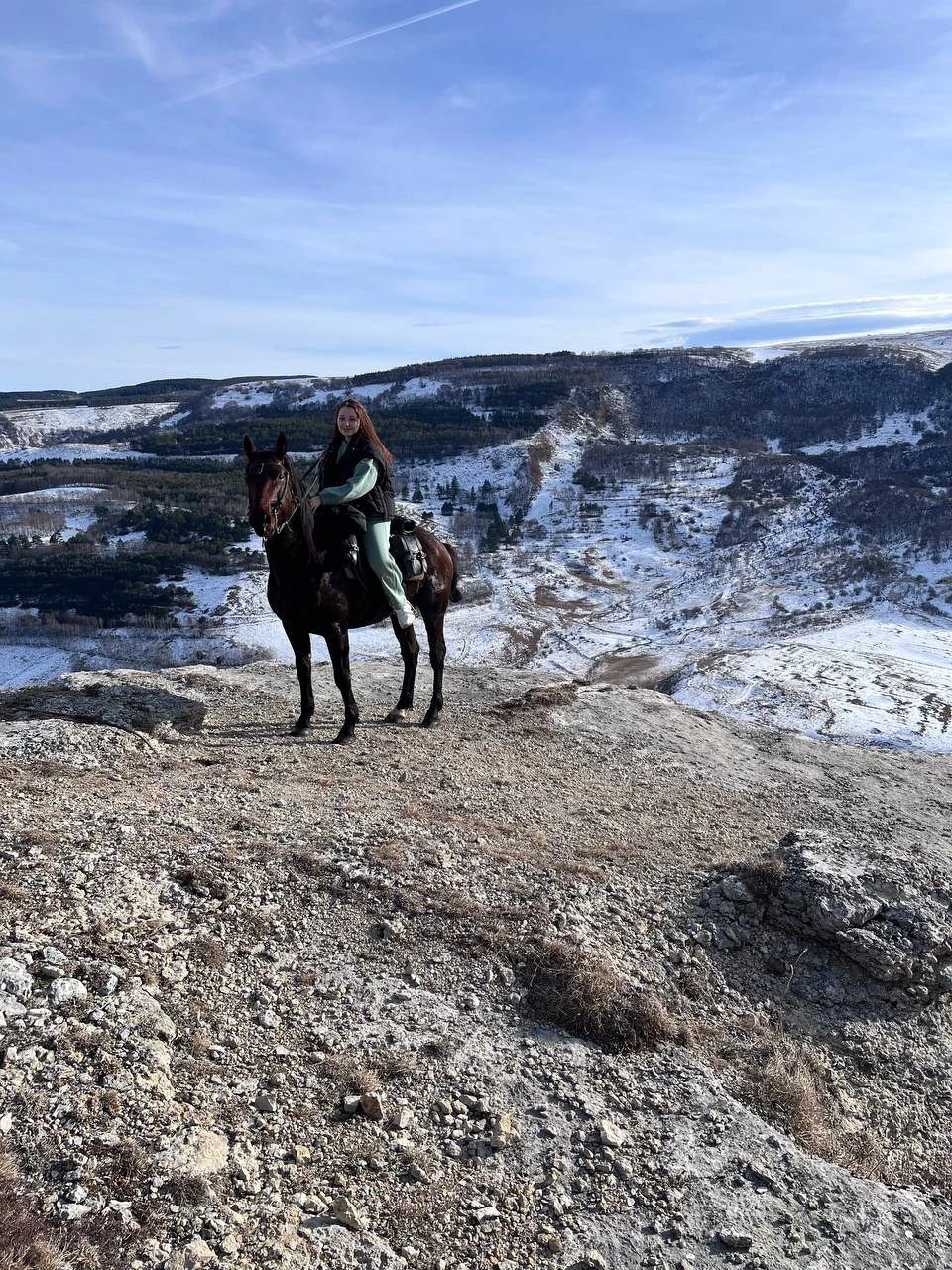 Прогулка на лошадях в горах подарила невероятные эмоции и ощущение свободы. Отдельно хочу поблагодарить инструктора, который