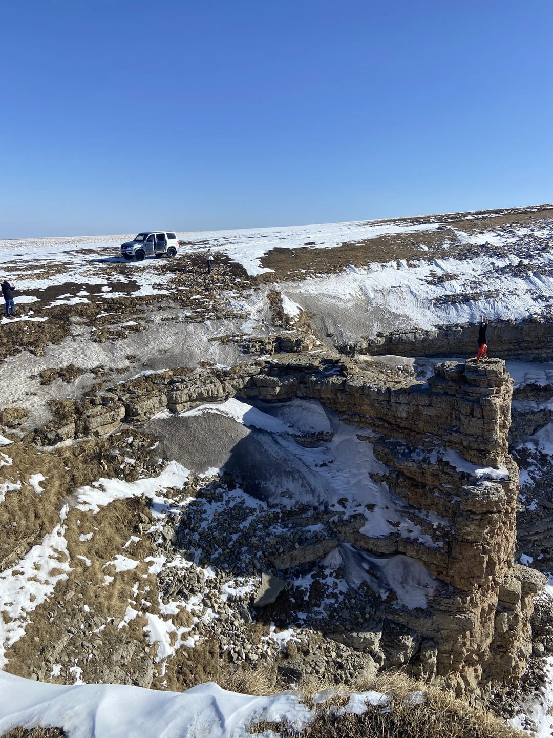 Очень повезло с погодой! Это, конечно, половина успеха. День прошёл незаметно в хорошей компании гида Марата,